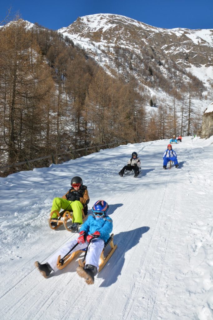 Winter Fane Alm - auf der Rodelbahn in Südtirol rodeln