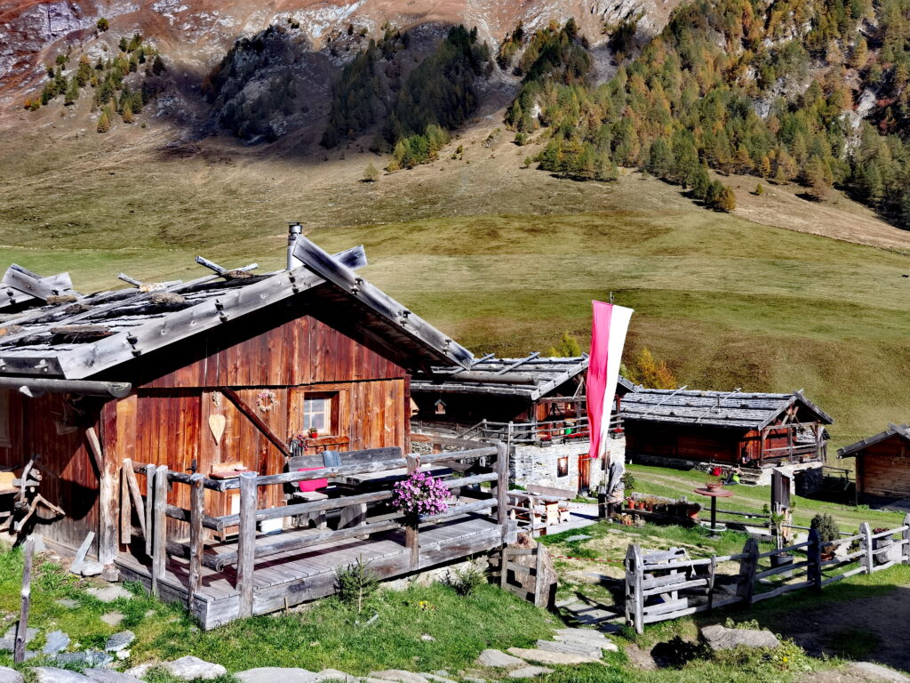 Die urigen Hütten der Fane Alm in Vals